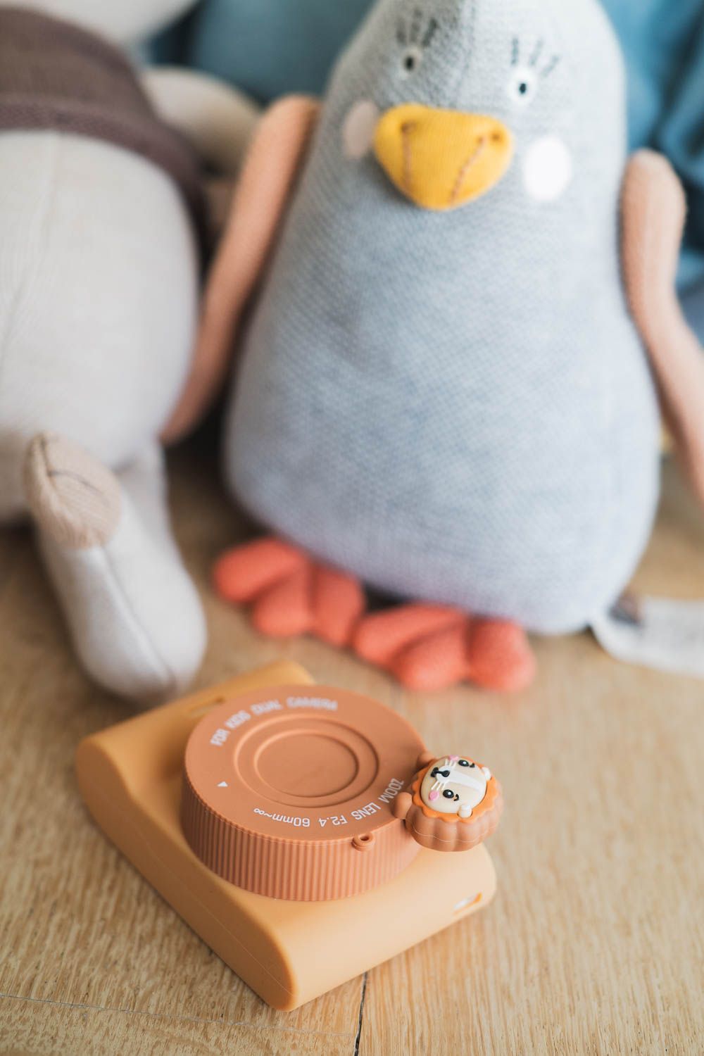 urban zoo lion digital kids camera, laying between cuddles