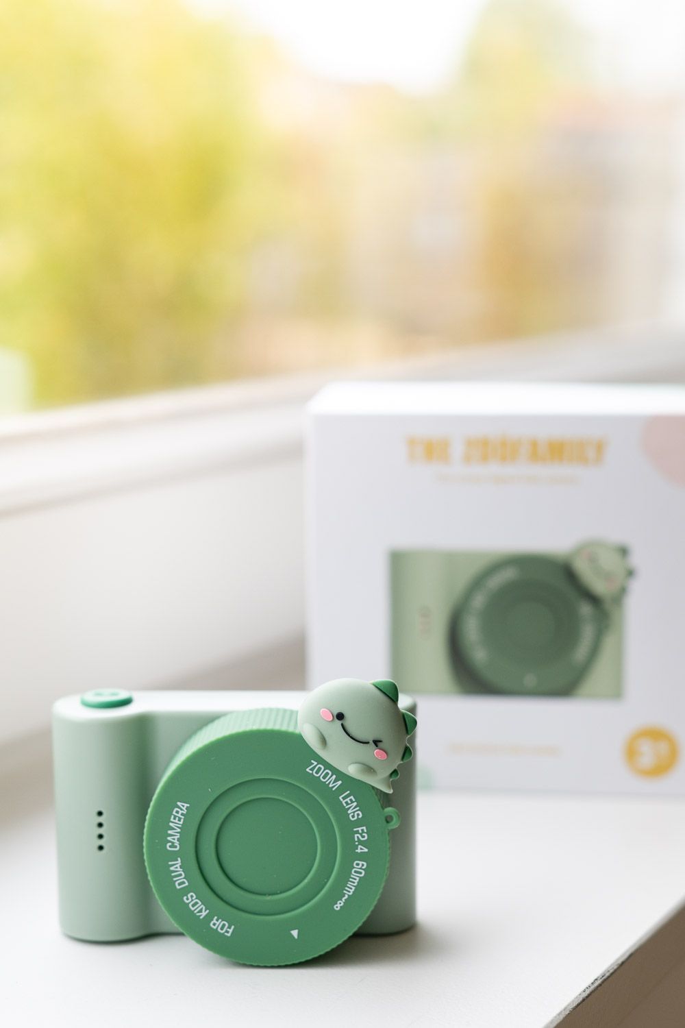 urban zoo dino green digital kids camera, camera with packaging
