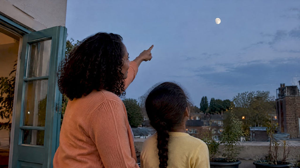 Questions to Spark Curiosity in Children: 40 Ideas for Parents